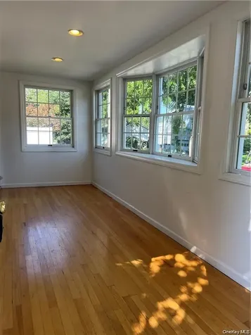 10 Overlook Avenue Beacon NY 12508