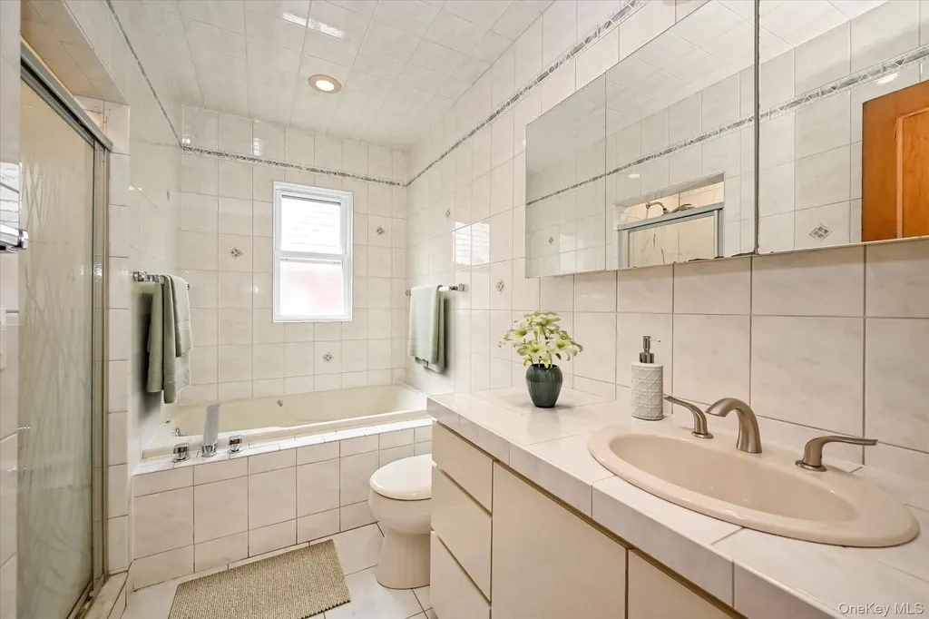 5428 65th Place Maspeth NY 11378