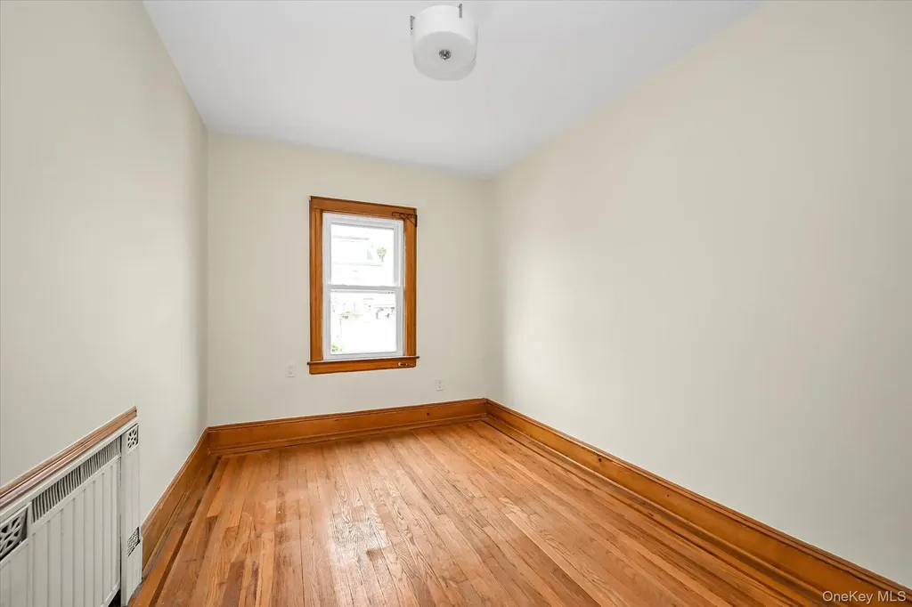 5428 65th Place Maspeth NY 11378