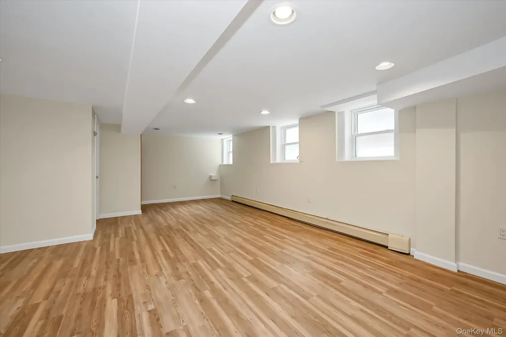 5428 65th Place Maspeth NY 11378