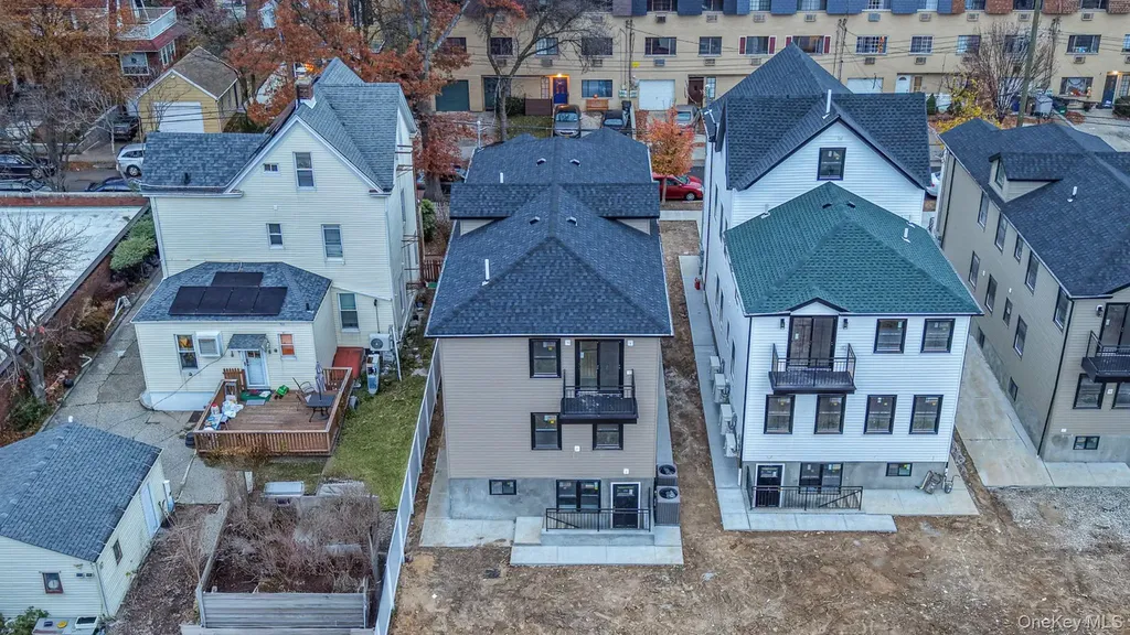 338 E 234th Street Bronx NY 10470