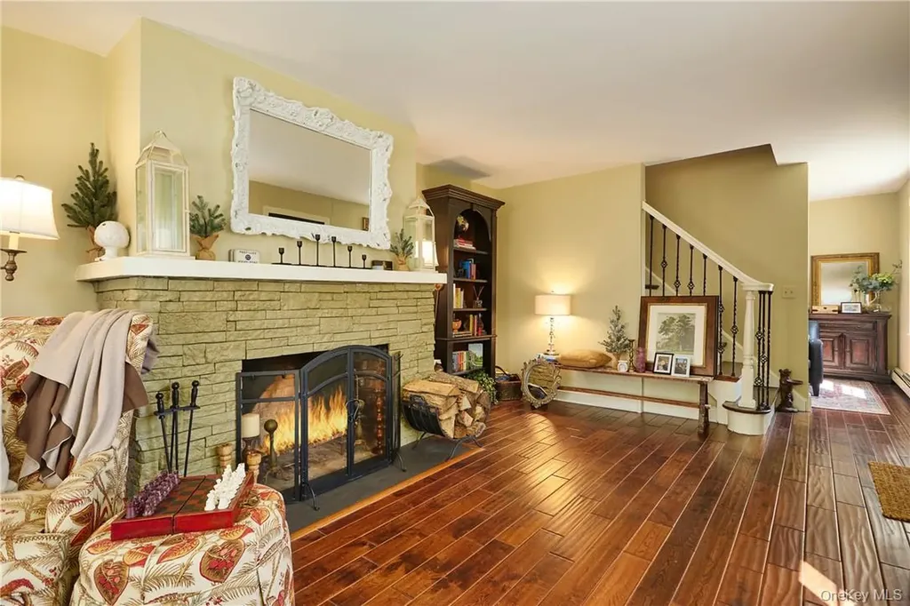 49 Maple Avenue Warwick NY 10990