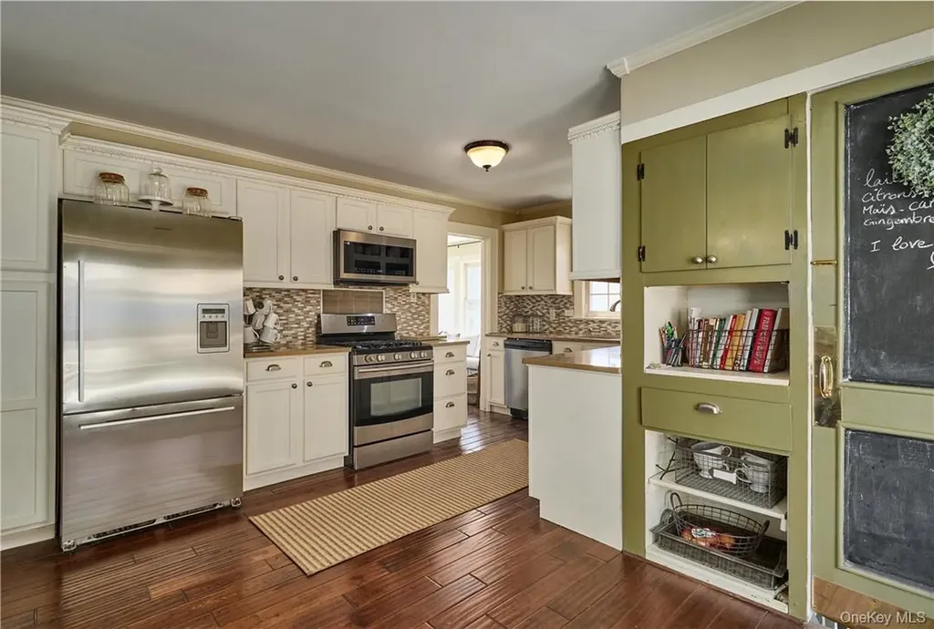 49 Maple Avenue Warwick NY 10990