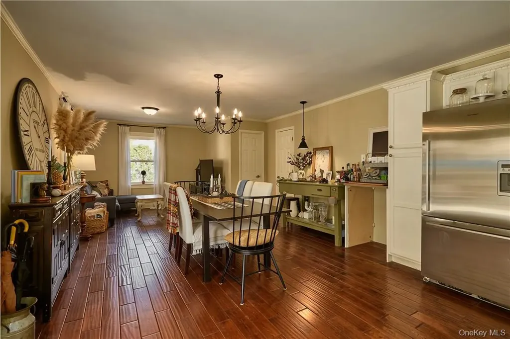 49 Maple Avenue Warwick NY 10990