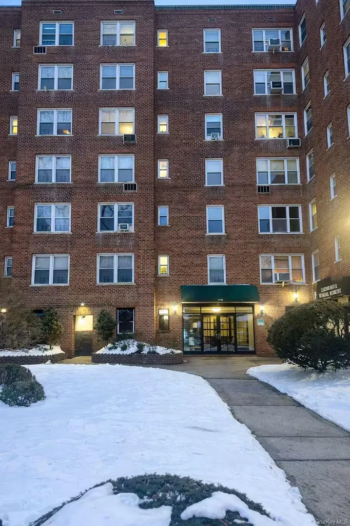 2704 Parsons Boulevard Flushing NY 11354