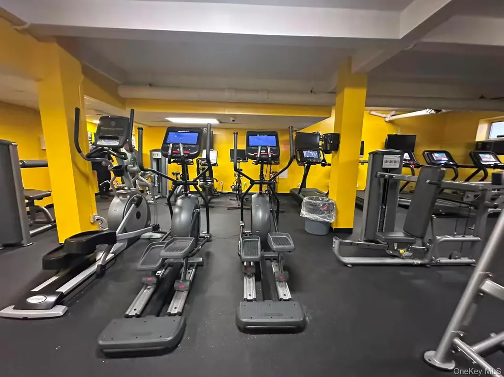 2704 Parsons Boulevard Flushing NY 11354