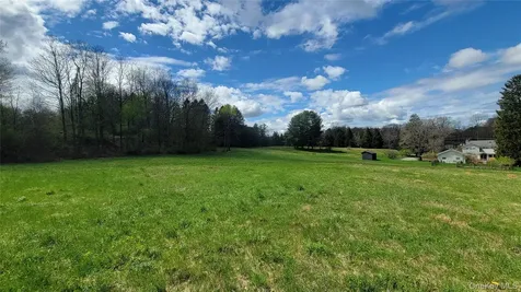 188 Nine Partners Lane Millbrook NY 12545