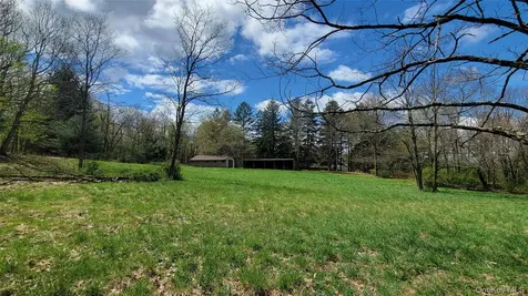 188 Nine Partners Lane Millbrook NY 12545