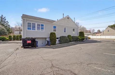 75 Ramapo Road Garnerville NY 10923