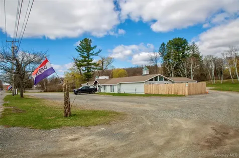 3815-3817 Route 44 Millbrook NY 12545