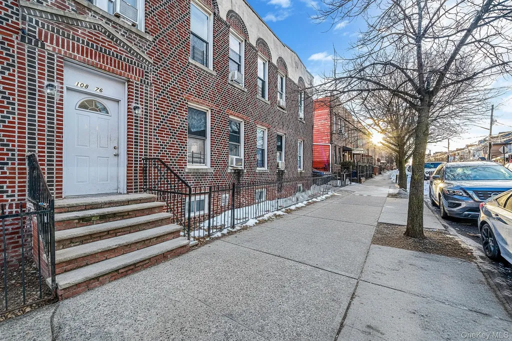 10876 38th Avenue Corona NY 11368