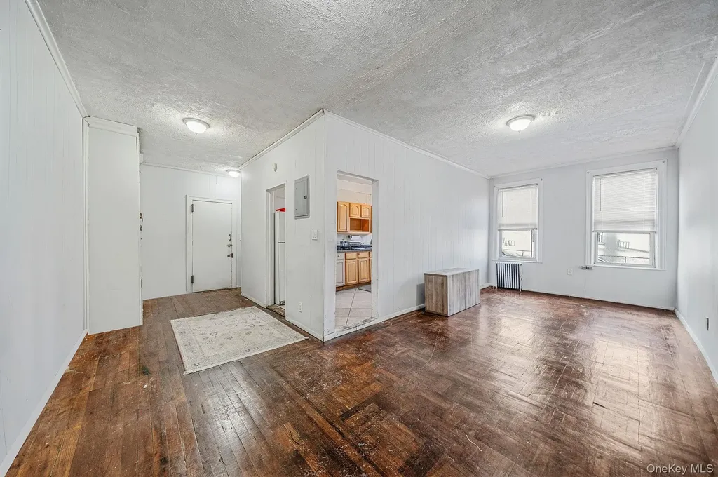 10876 38th Avenue Corona NY 11368