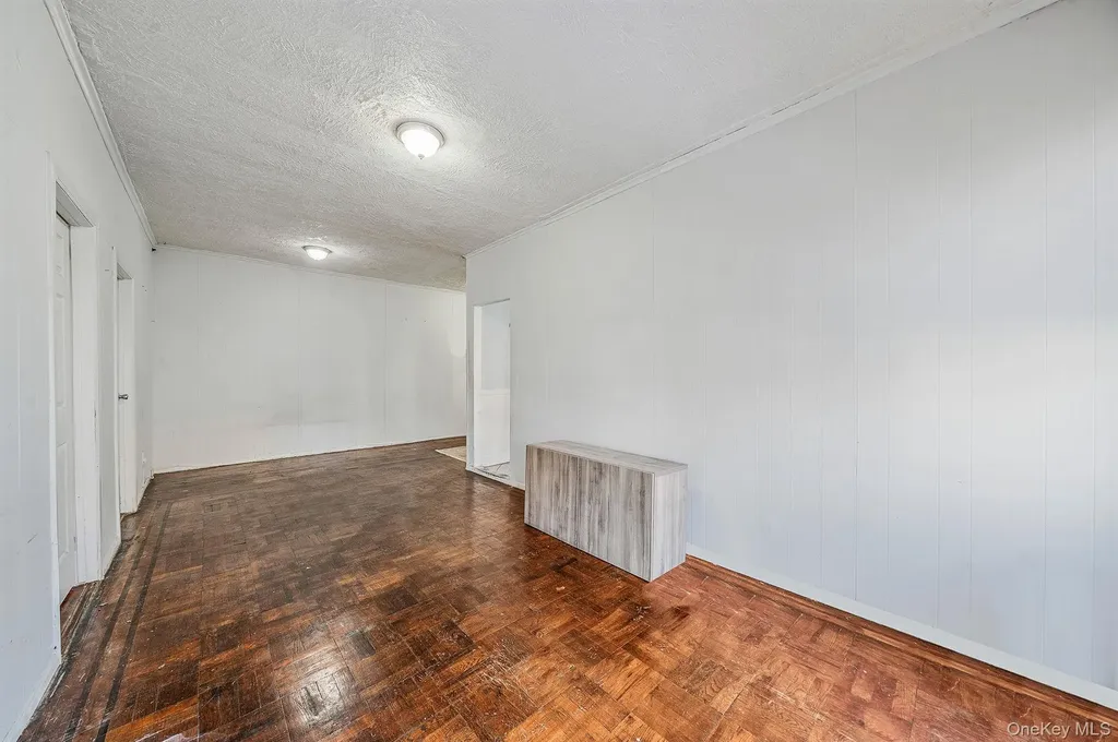 10876 38th Avenue Corona NY 11368