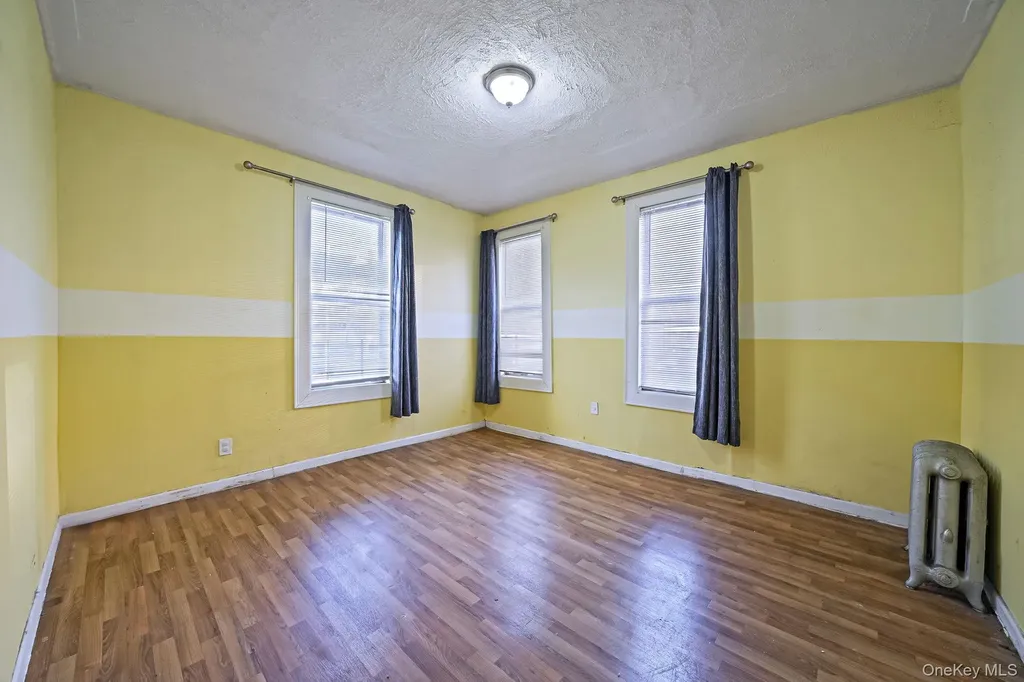 10876 38th Avenue Corona NY 11368