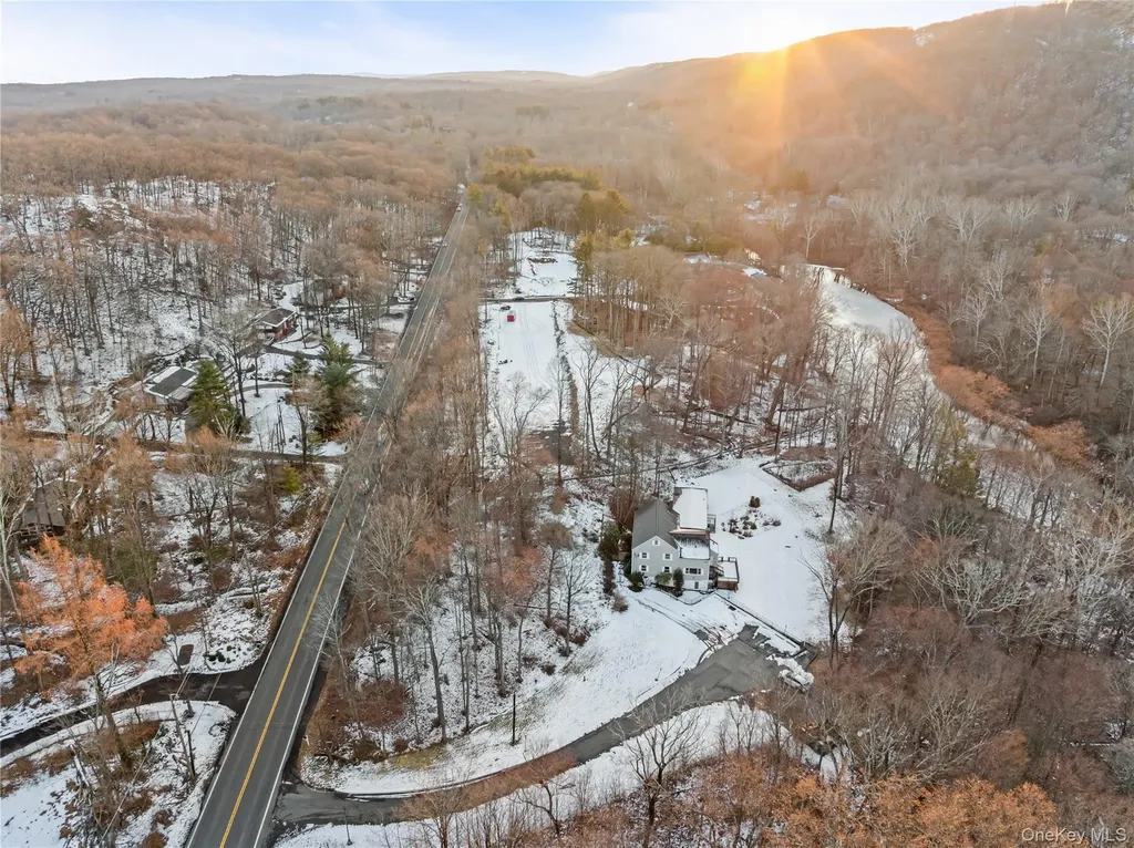 996 Haverstraw Road Suffern NY 10901