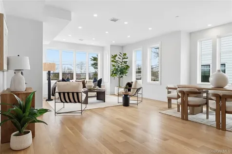 156 Palisade Street Dobbs Ferry NY 10522