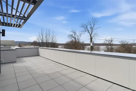 156 Palisade Street Dobbs Ferry NY 10522