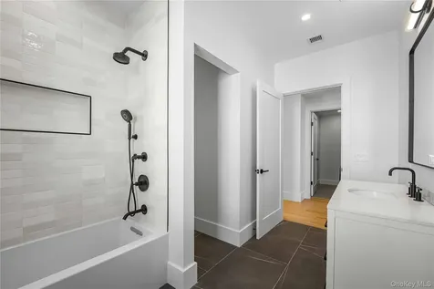 156 Palisade Street Dobbs Ferry NY 10522