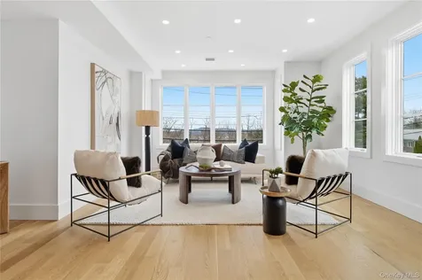 156 Palisade Street Dobbs Ferry NY 10522