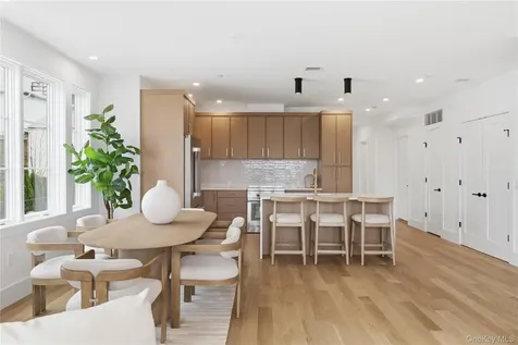 156 Palisade Street Dobbs Ferry NY 10522
