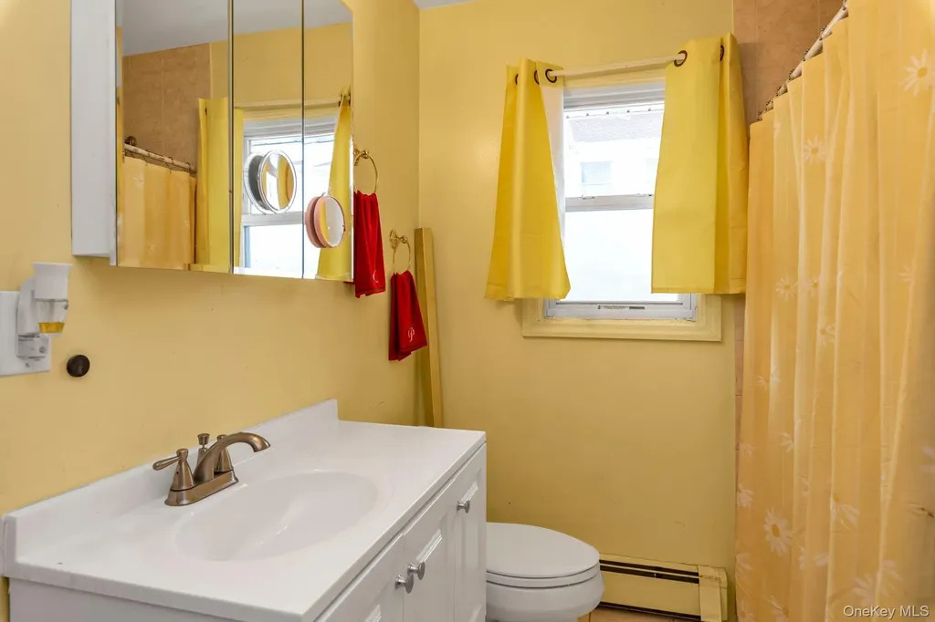 104 Meade Avenue Bethpage NY 11714