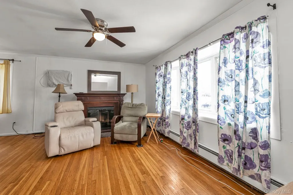 104 Meade Avenue Bethpage NY 11714