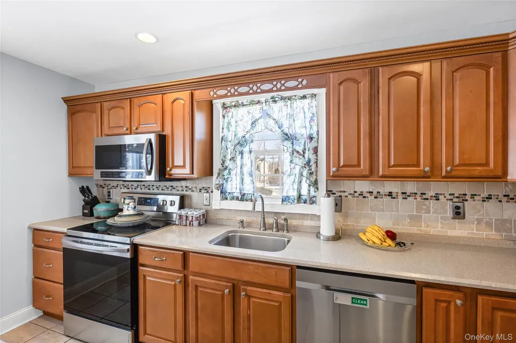 68 Crystal Beach Boulevard Moriches NY 11955