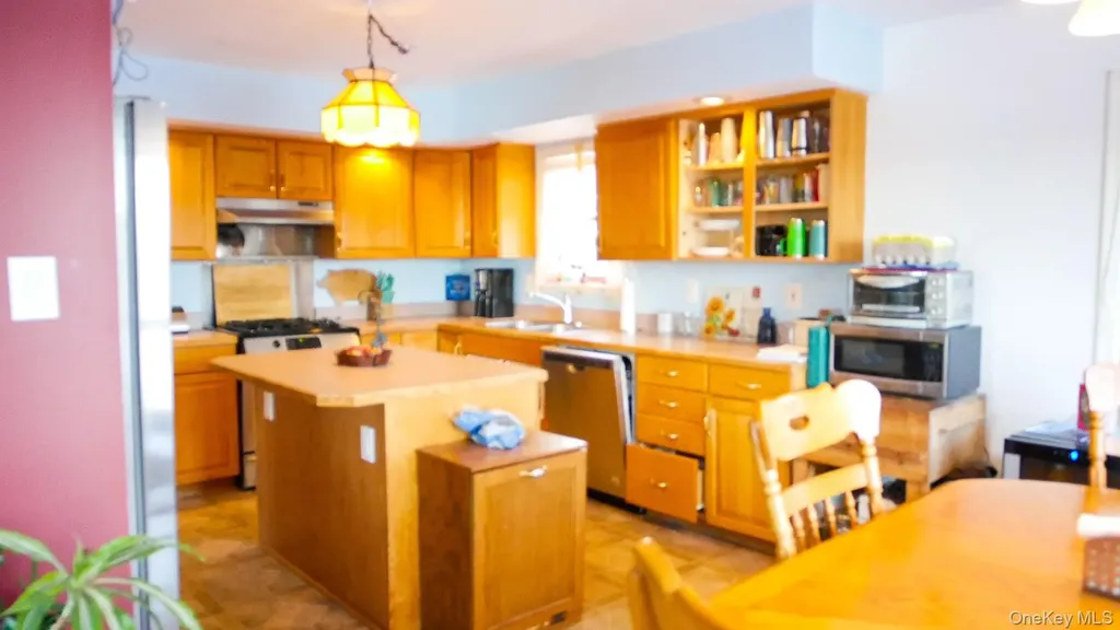 6 Rock View Lane Loch Sheldrake NY 12759