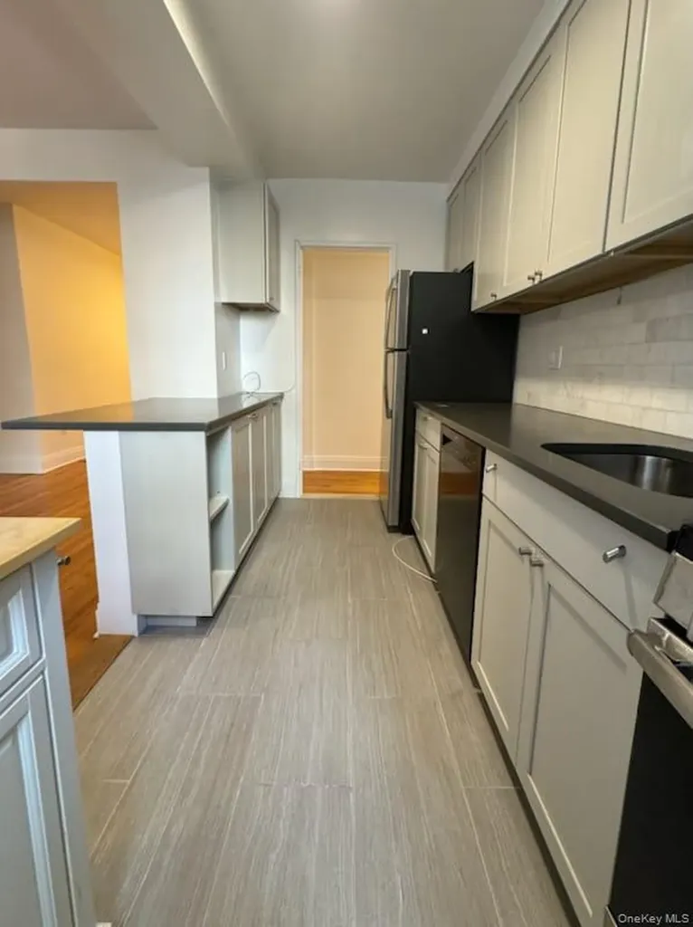 35-40 75th Street Jackson Heights NY 11372