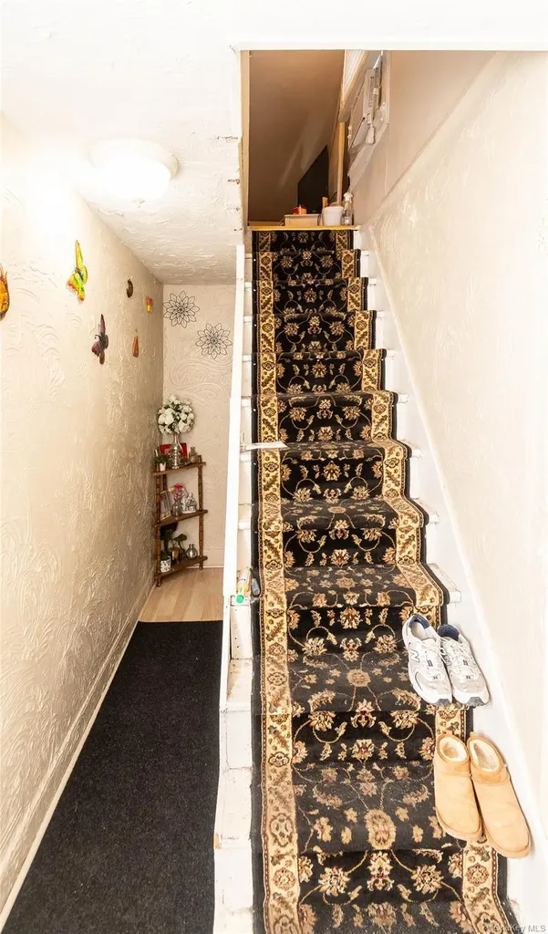 46 Hasbrouck Street Newburgh NY 12550