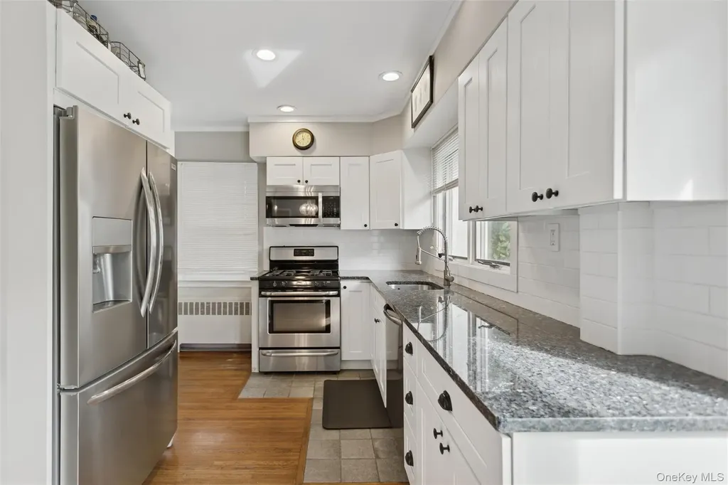 2539 Washington Avenue Oceanside NY 11572