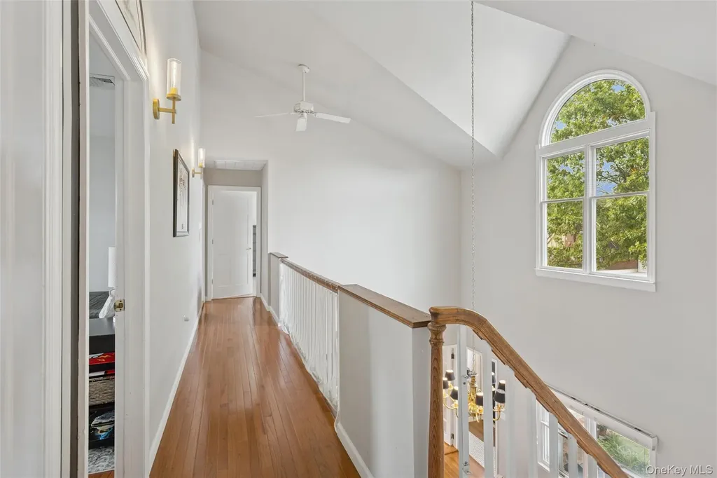 2539 Washington Avenue Oceanside NY 11572