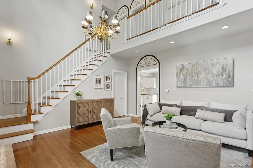 2539 Washington Avenue Oceanside NY 11572