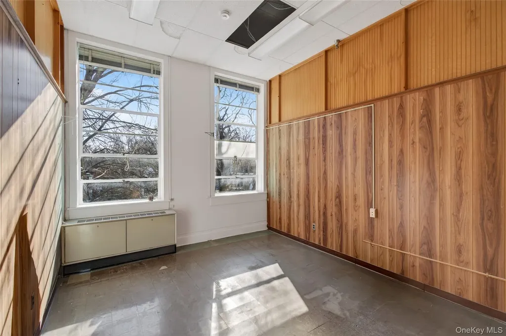 61 Crown Street Kingston NY 12401