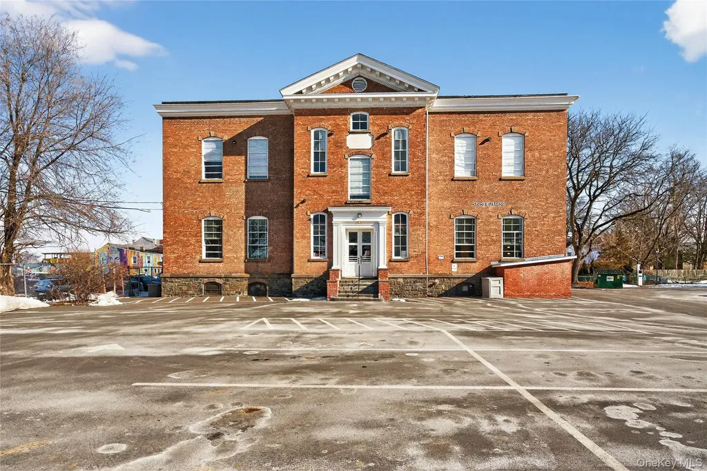 61 Crown Street Kingston NY 12401