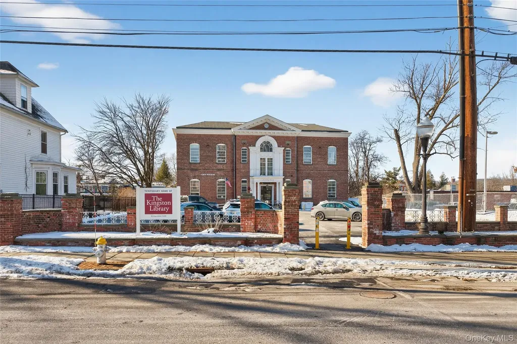 61 Crown Street Kingston NY 12401