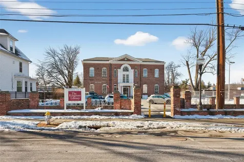 61 Crown Street Kingston NY 12401