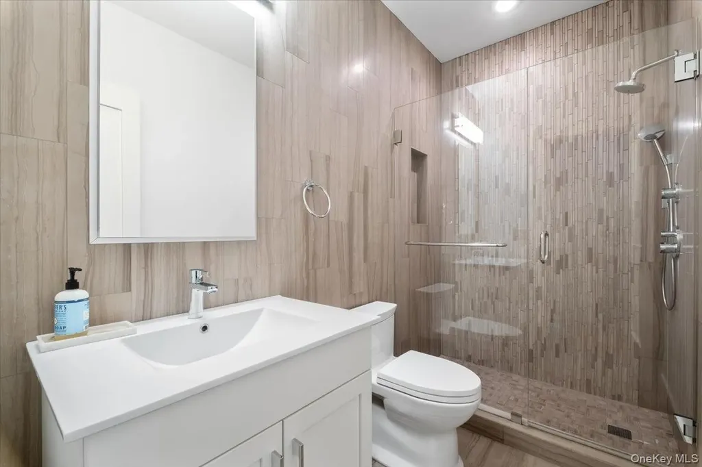 38 Sage Terrace Scarsdale NY 10583