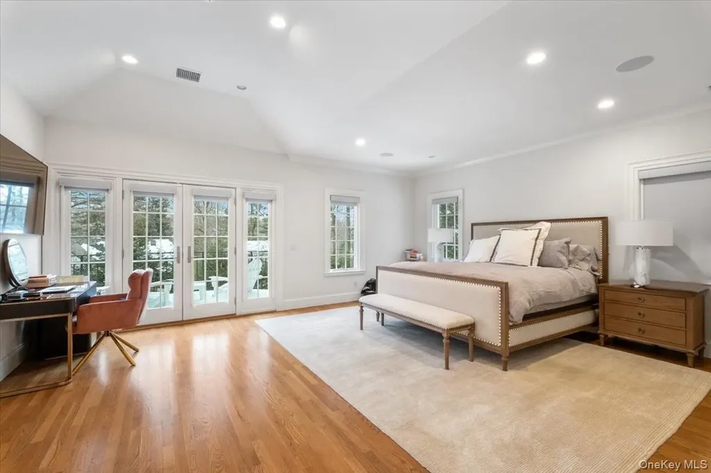 38 Sage Terrace Scarsdale NY 10583