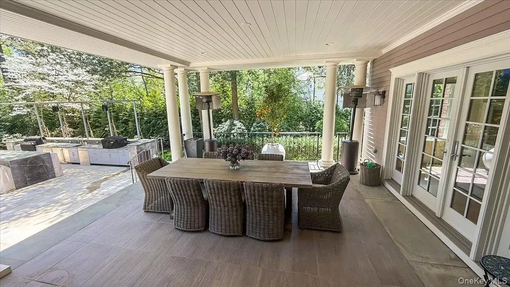 38 Sage Terrace Scarsdale NY 10583
