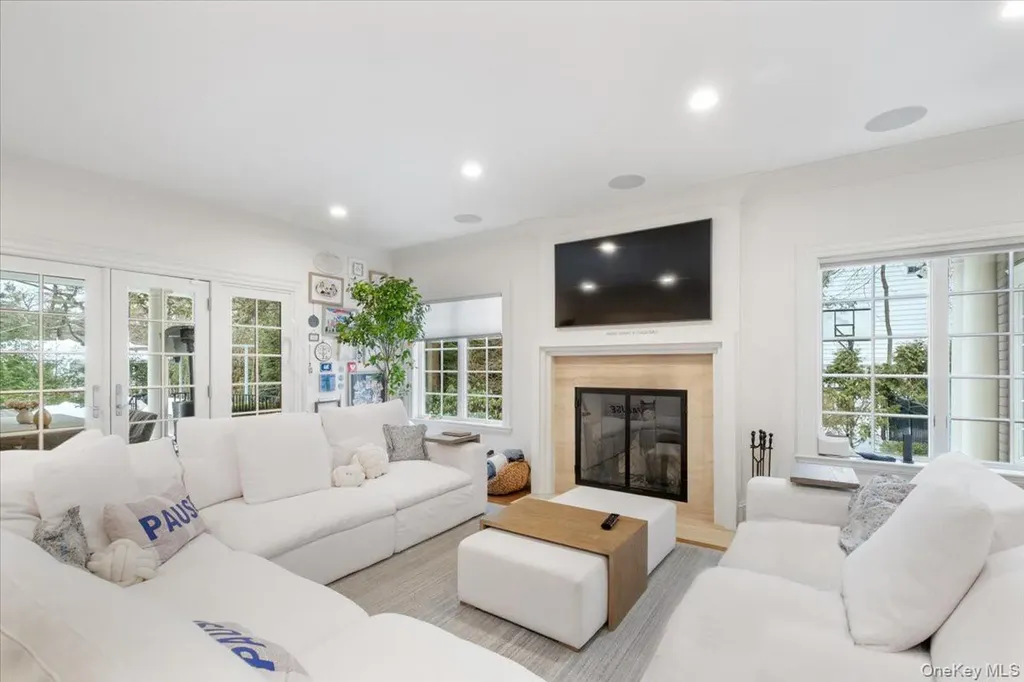 38 Sage Terrace Scarsdale NY 10583