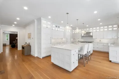 38 Sage Terrace Scarsdale NY 10583