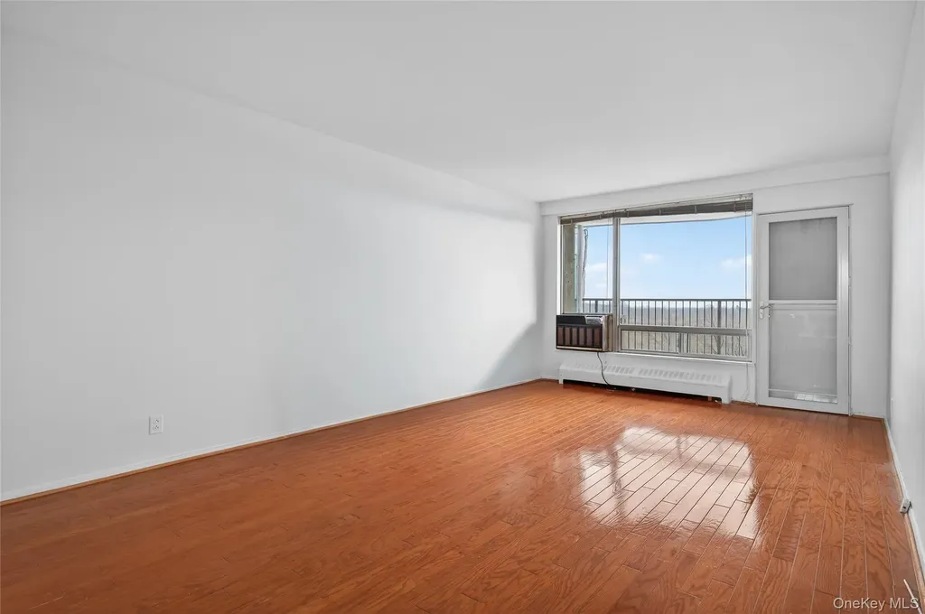 90-50 Union Turnpike Glendale NY 11385