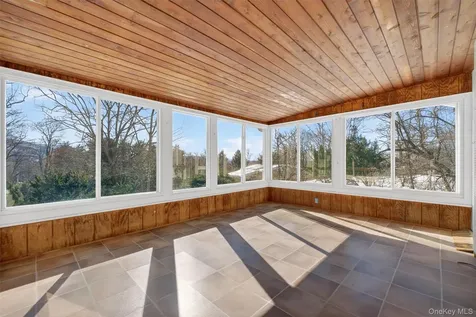 7 Wodenethe Drive S Beacon NY 12508