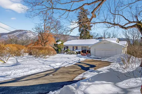 7 Wodenethe Drive S Beacon NY 12508