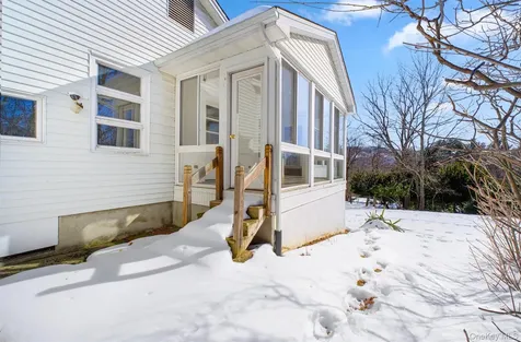 7 Wodenethe Drive S Beacon NY 12508