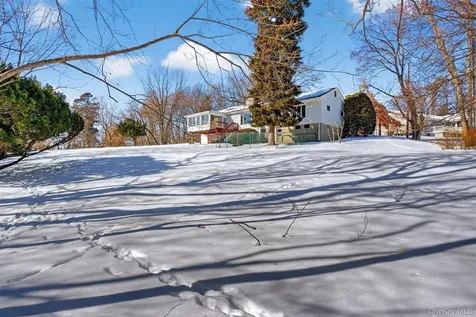 7 Wodenethe Drive S Beacon NY 12508