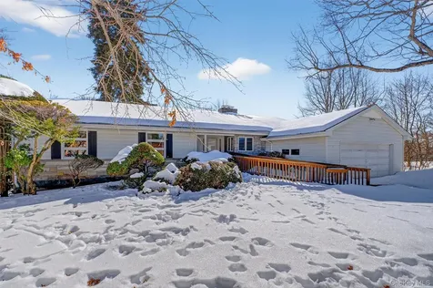 7 Wodenethe Drive S Beacon NY 12508