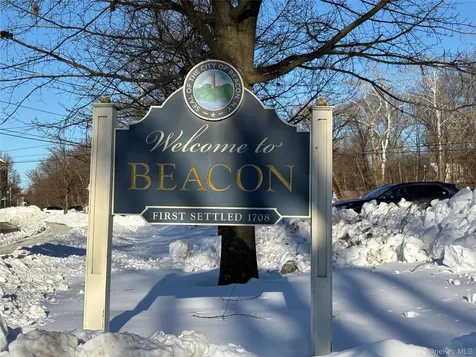 7 Wodenethe Drive S Beacon NY 12508