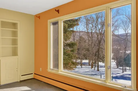 7 Wodenethe Drive S Beacon NY 12508